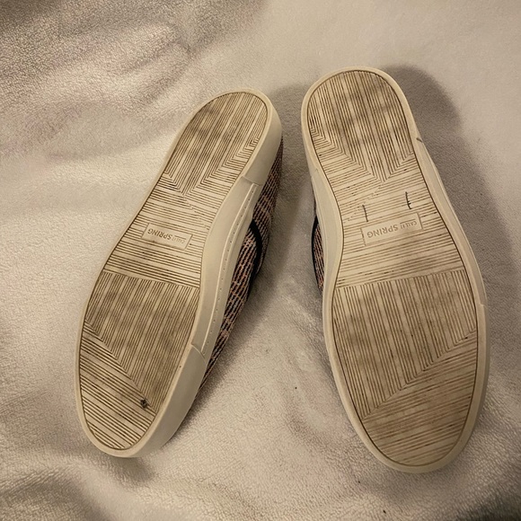 Call it Spring slip ons. - Picture 5 of 5